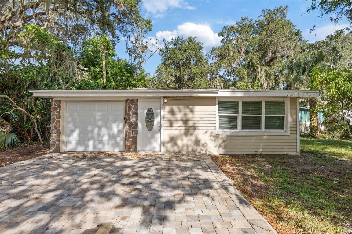 5711 River Gulf Rd., Port Richey, FL 34668