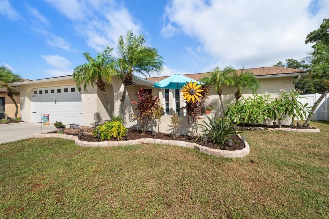 4236 Riverwood Dr., New Port Richey, FL 34653