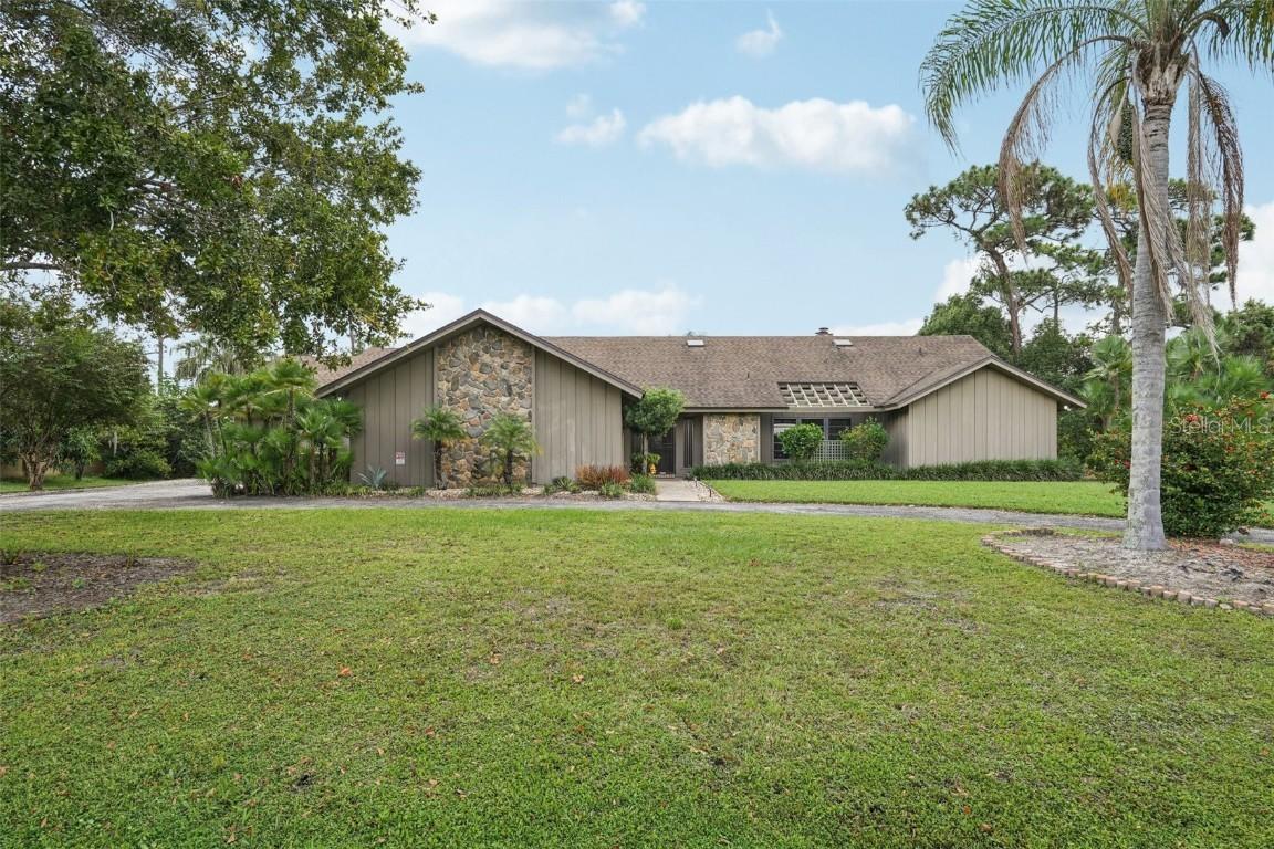 2867 Shadow Wood Ct., Kissimmee, FL 34746