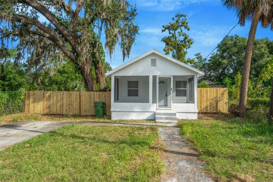 4208 E Cayuga St., Tampa, FL 33610