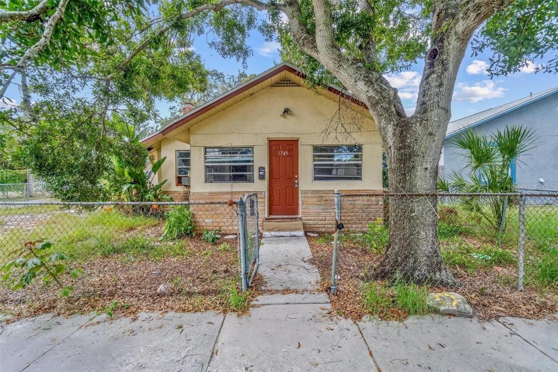 1745 44th St., St Petersburg, FL 33711