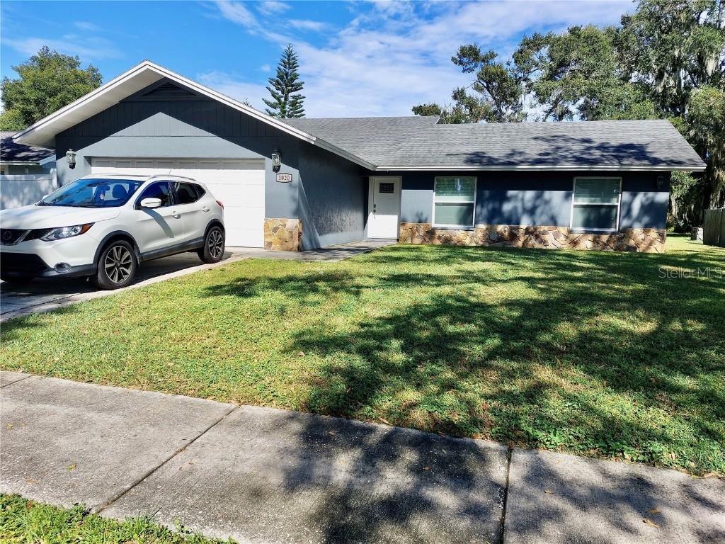 1020 Redbud Cir., Plant City, FL 33563