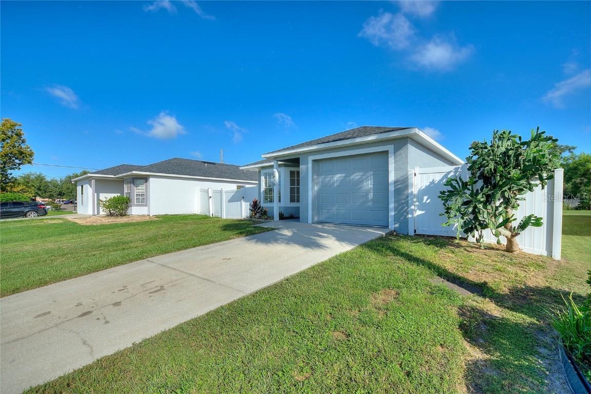 2416 N Crystal Lake Dr., Lakeland, FL 33801