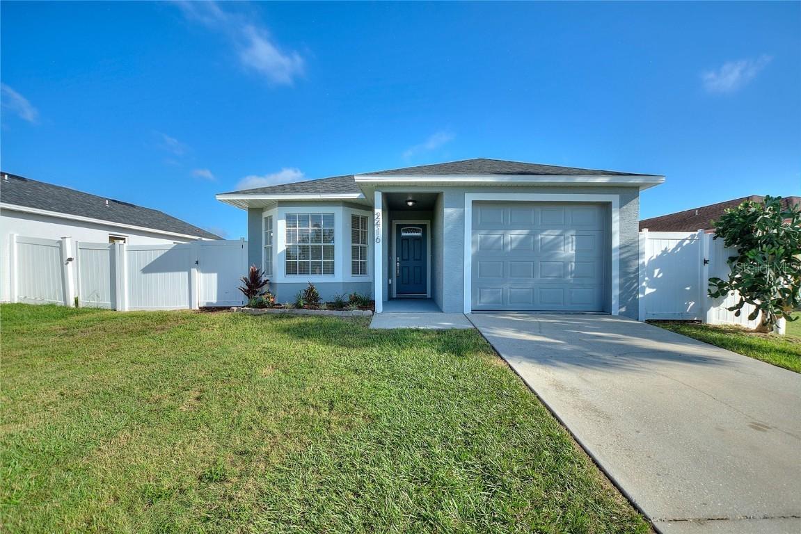 2416 N Crystal Lake Dr., Lakeland, FL 33801
