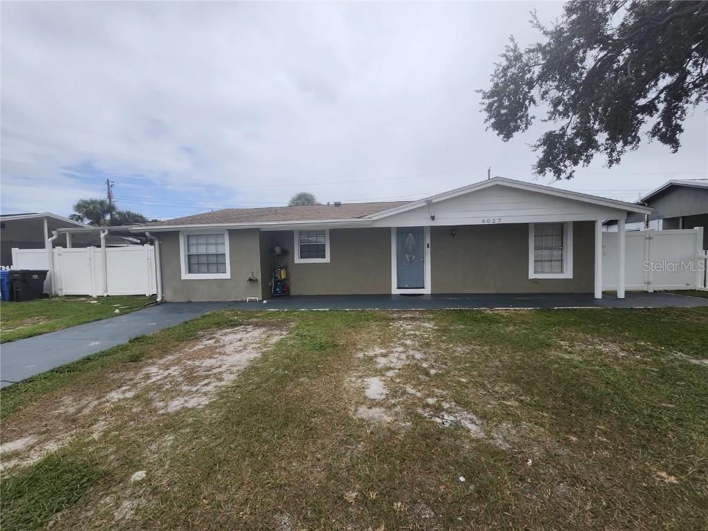 6027 Crestridge Rd., Tampa, FL 33634