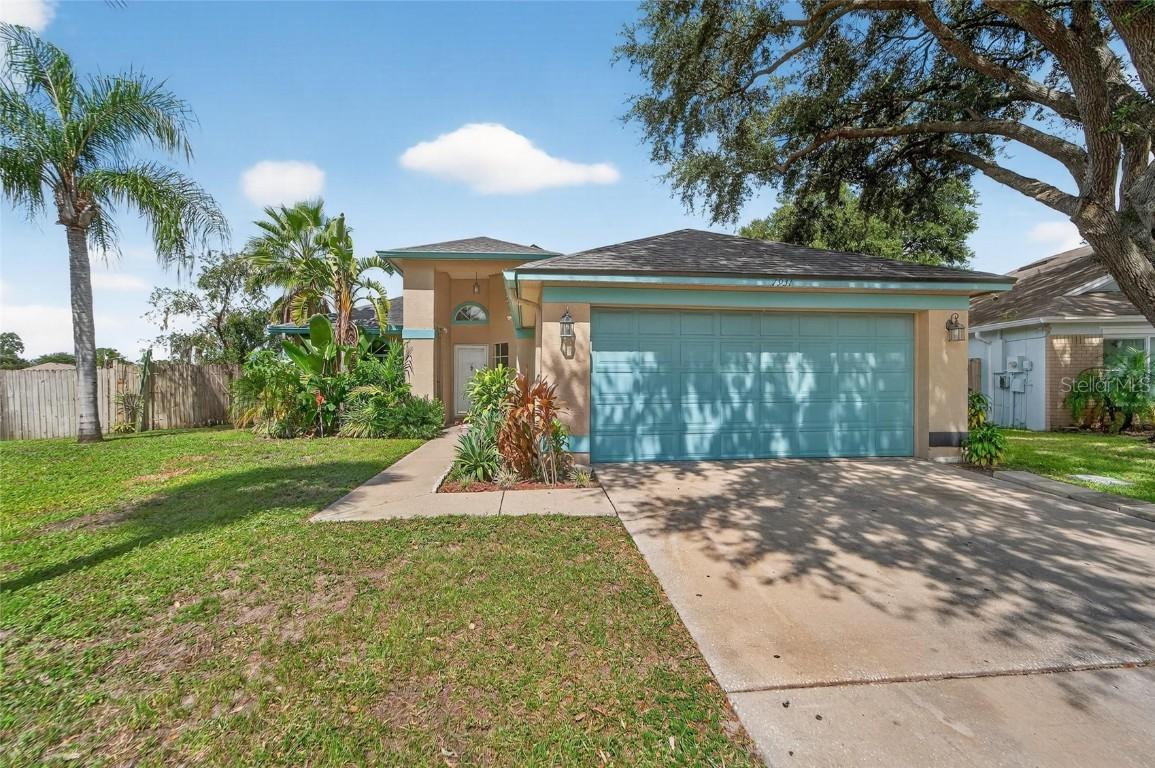 1931 Tinker Dr., Lutz, FL 33559