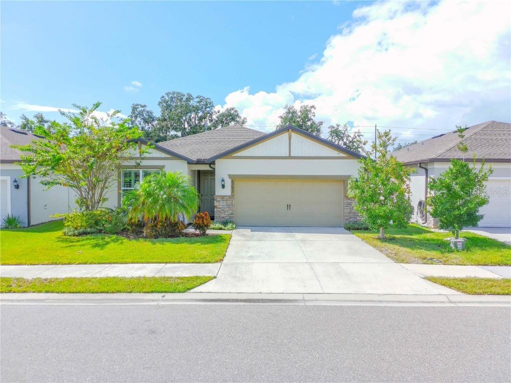 6293 Bradford Woods Dr., Zephyrhills, FL 33542