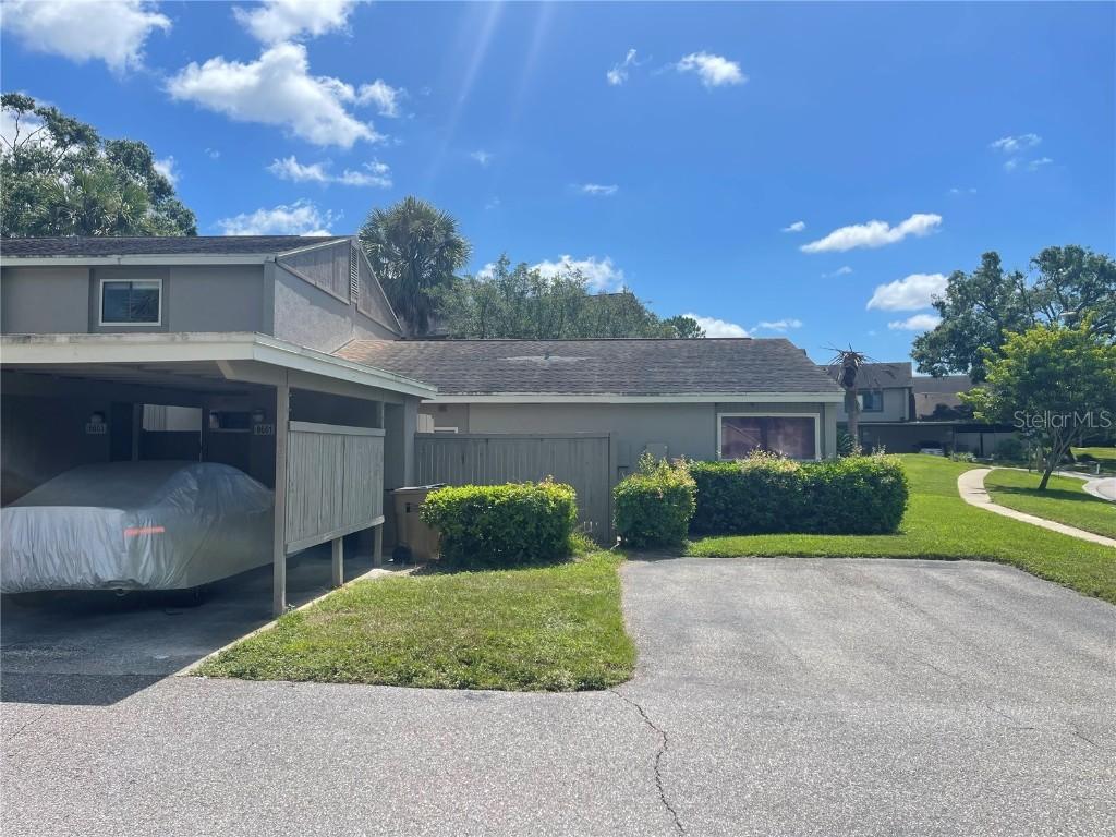 8601 Cattail Dr., Temple Terrace, FL 33637