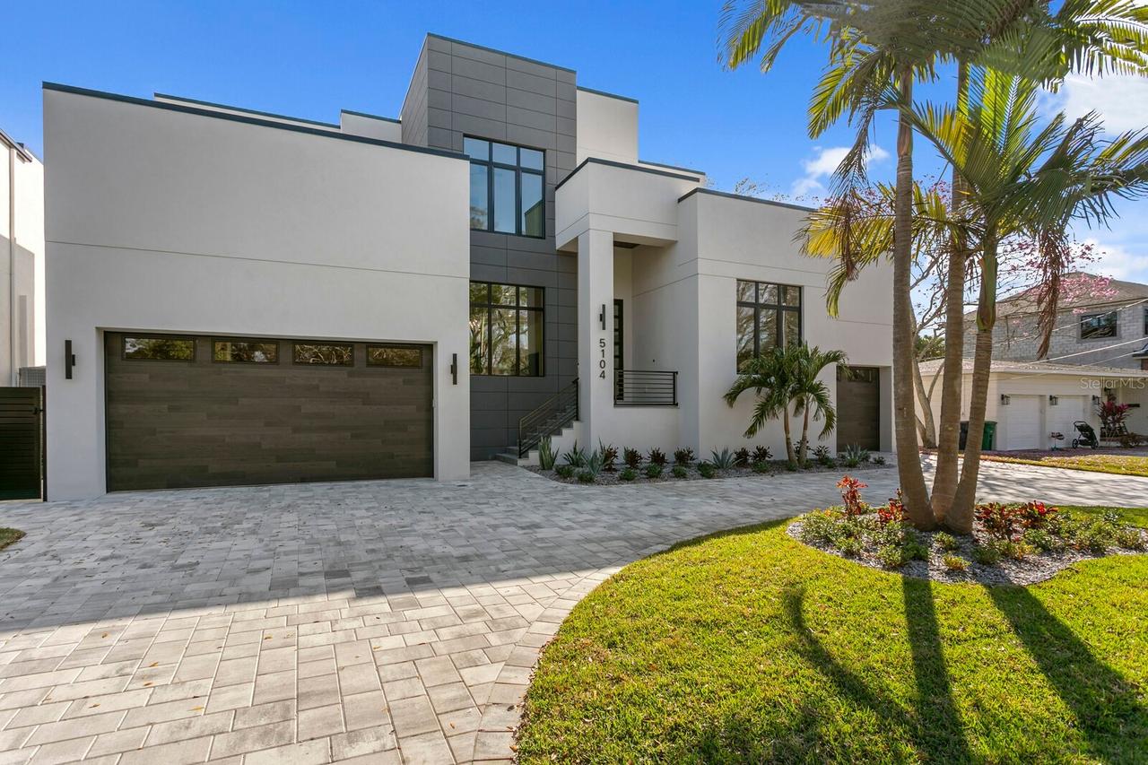 5104 W Platt St., Tampa, FL 33609