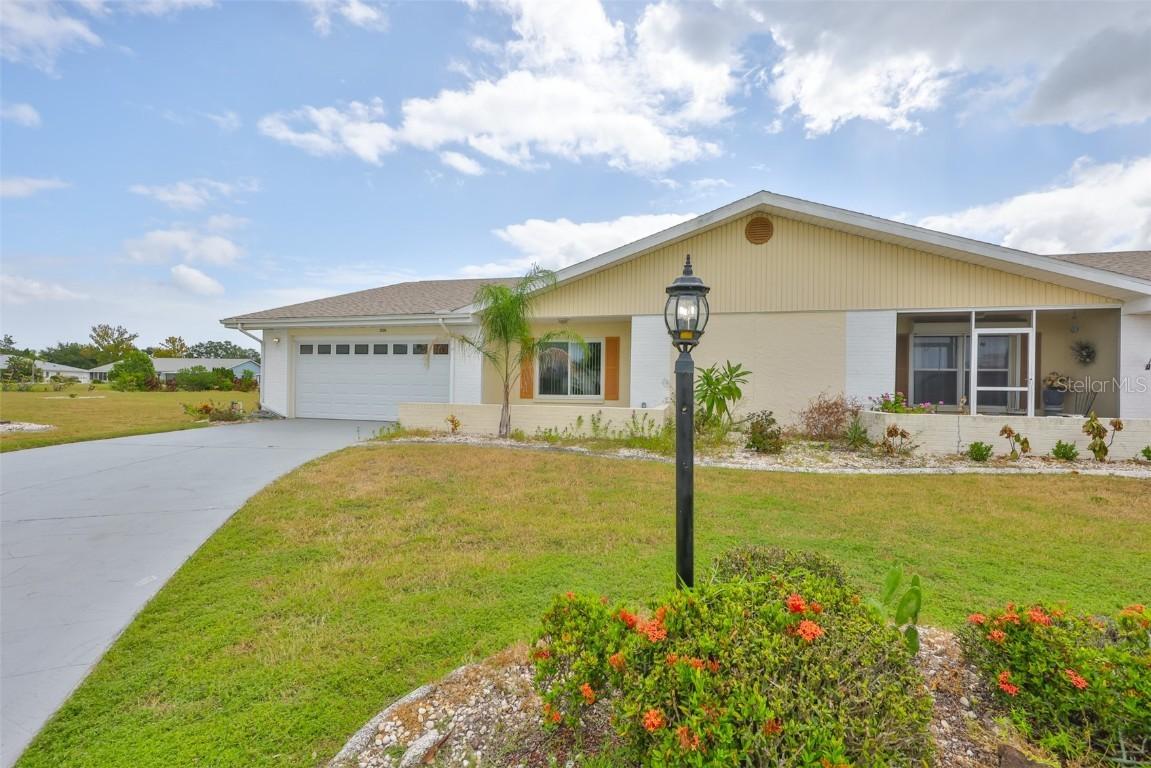 206 Sola Ln., Sun City Center, FL 33573