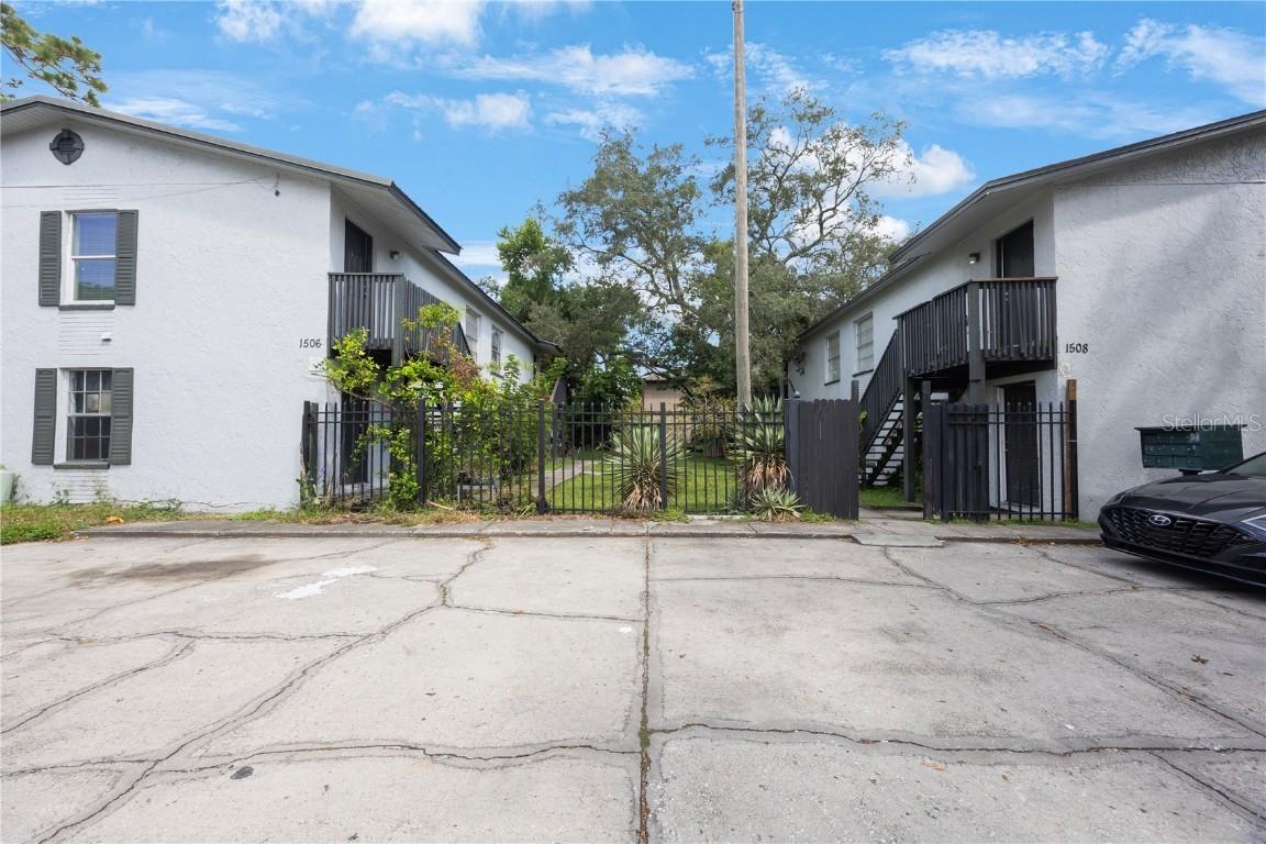 1506 E 127th Ave., Tampa, FL 33612