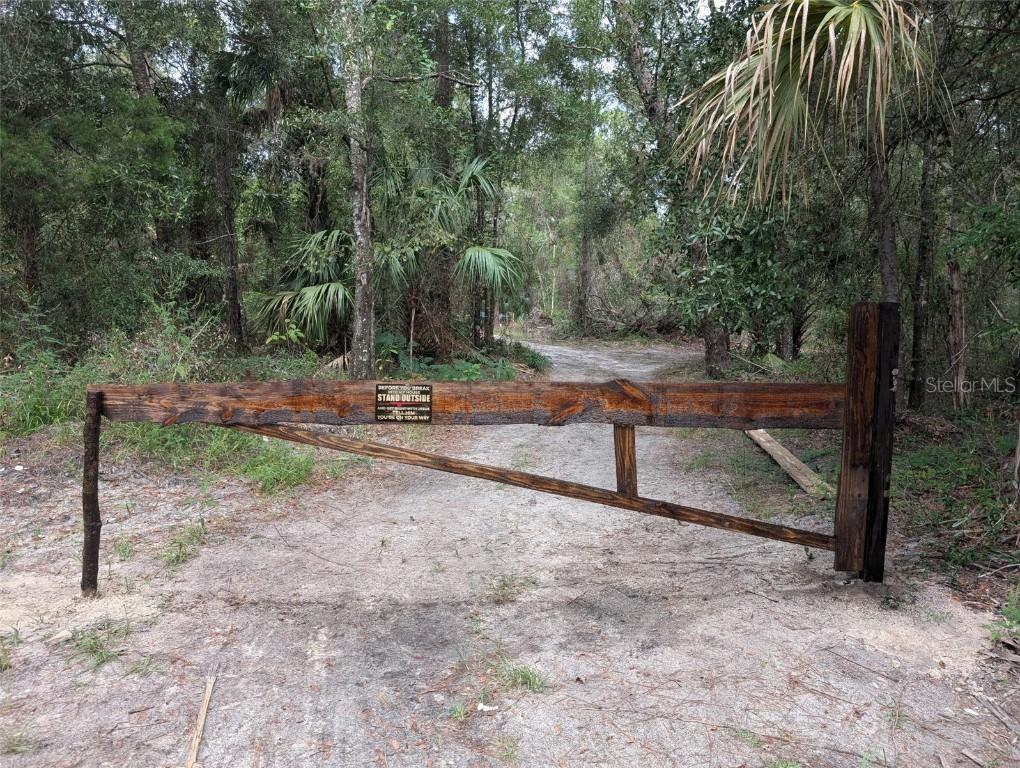 1660 N Nightshade Dr., Crystal River, FL 34429