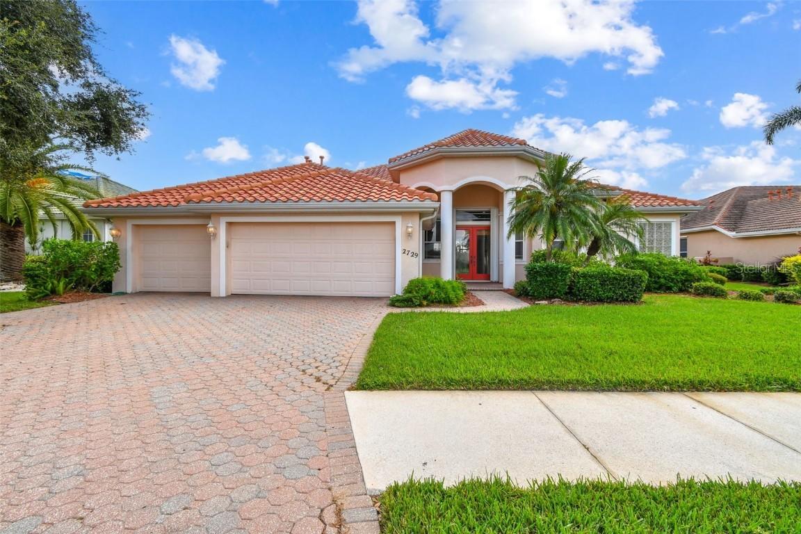 2729 Harvest Dr., Sarasota, FL 34240
