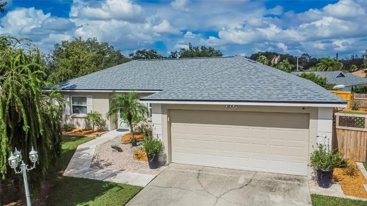 1608 Southcrest Ct., Brandon, FL 33510
