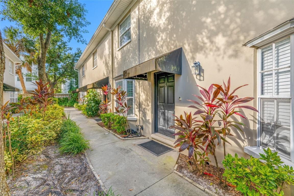 407 S Audubon Ave. #4, Tampa, FL 33609