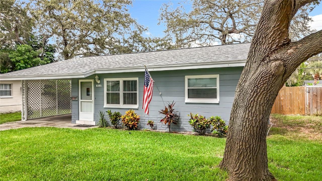 6251 2nd Ave., St Petersburg, FL 33707