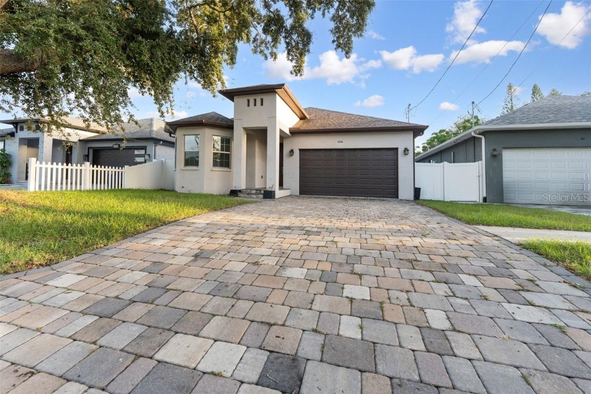 2304 W Cordelia St., Tampa, FL 33607