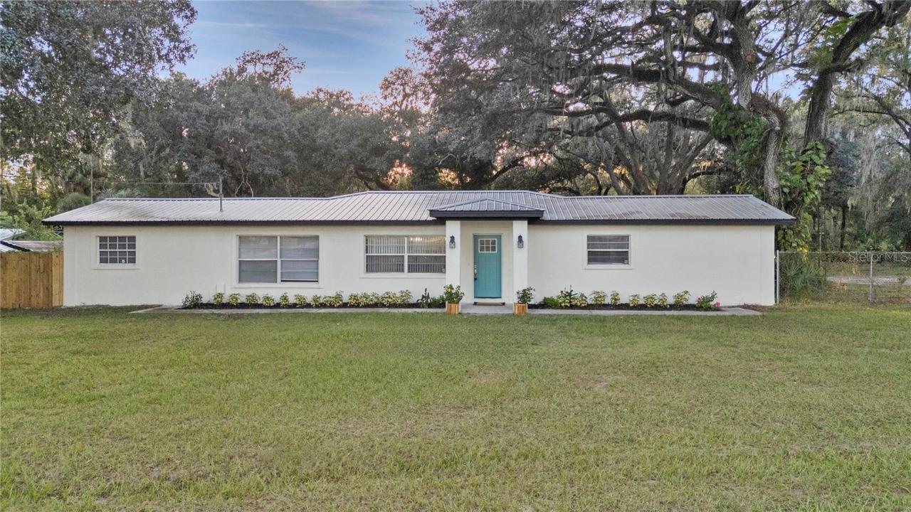 4905 Nesmith Rd., Plant City, FL 33567