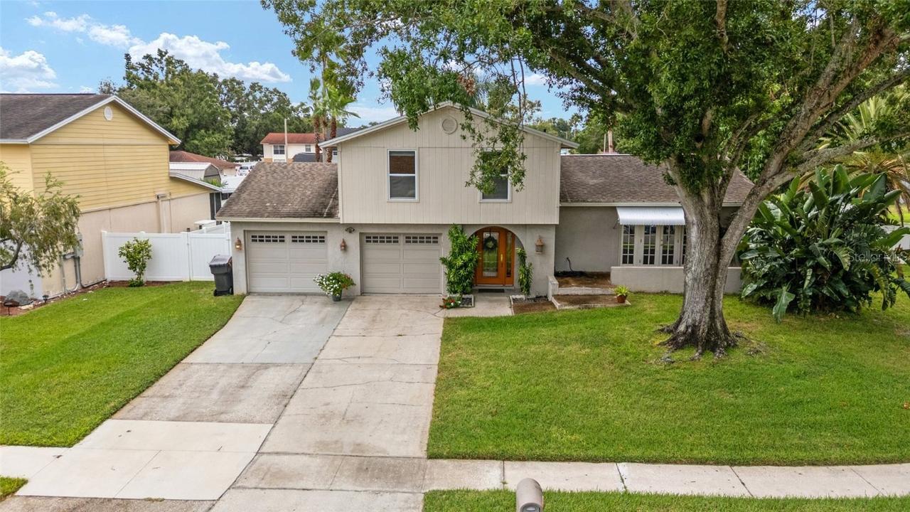 8244 Vassar Cir., Tampa, FL 33634