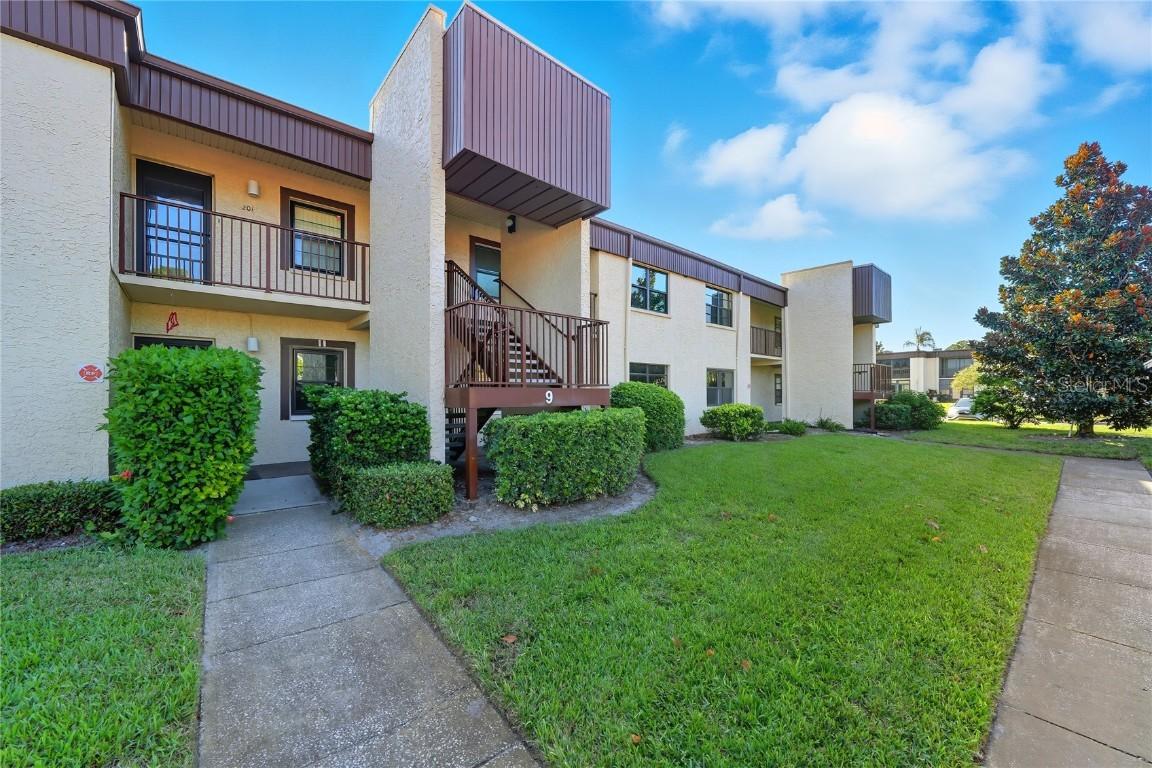 2400 Winding Creek Blvd. #9-202, Clearwater, FL 33761