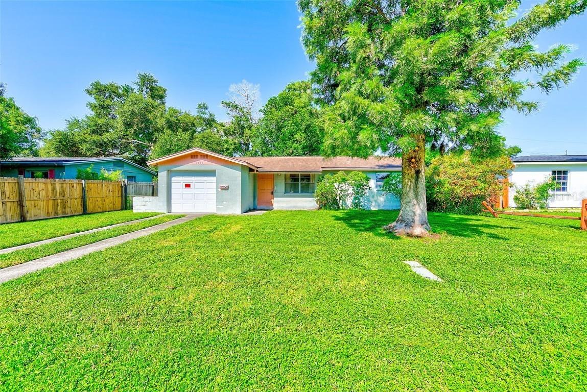 8330 59th Ln., Pinellas Park, FL 33781