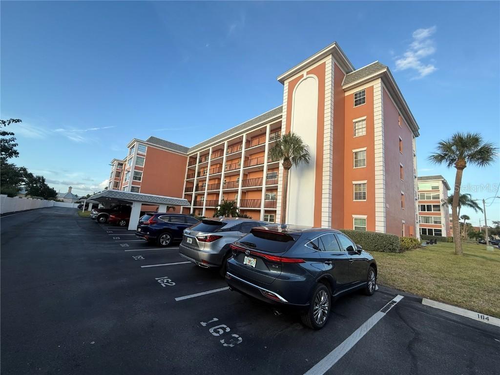 6960 20th Ave. #502, St Petersburg, FL 33710