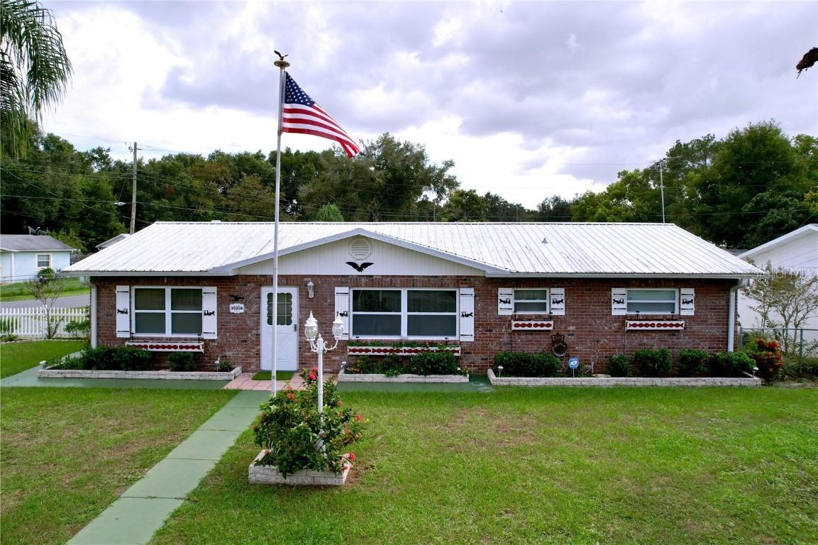 39350 5th Ave., Zephyrhills, FL 33542