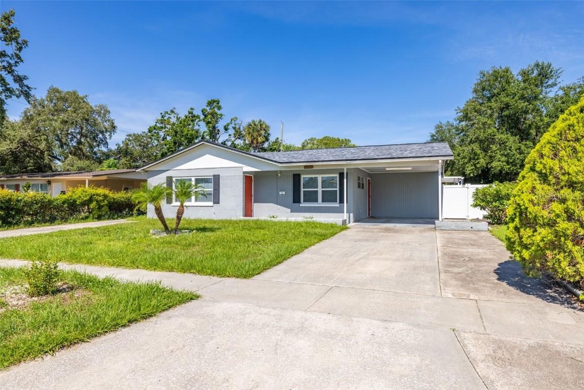 5616 Halifax Dr., Tampa, FL 33615