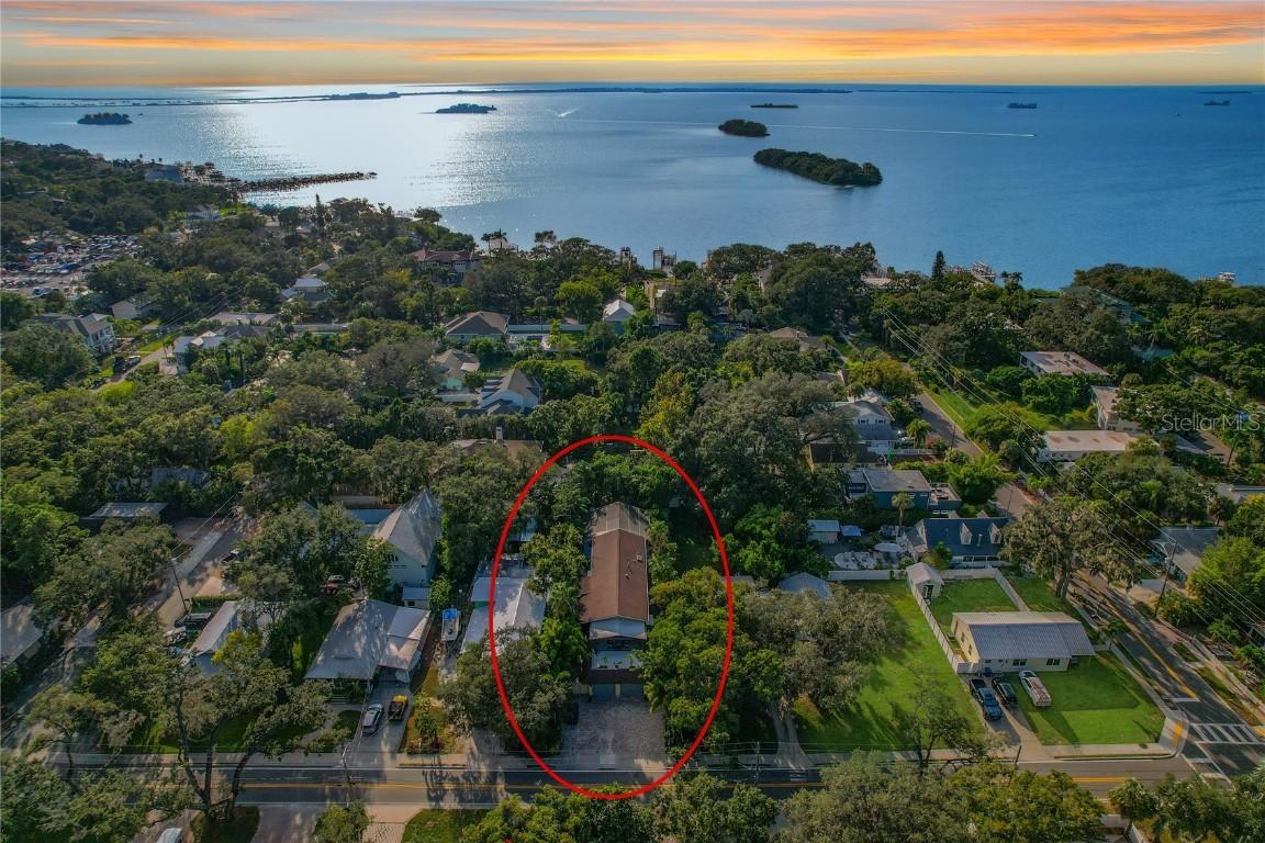 515 Orange St., Palm Harbor, FL 34683
