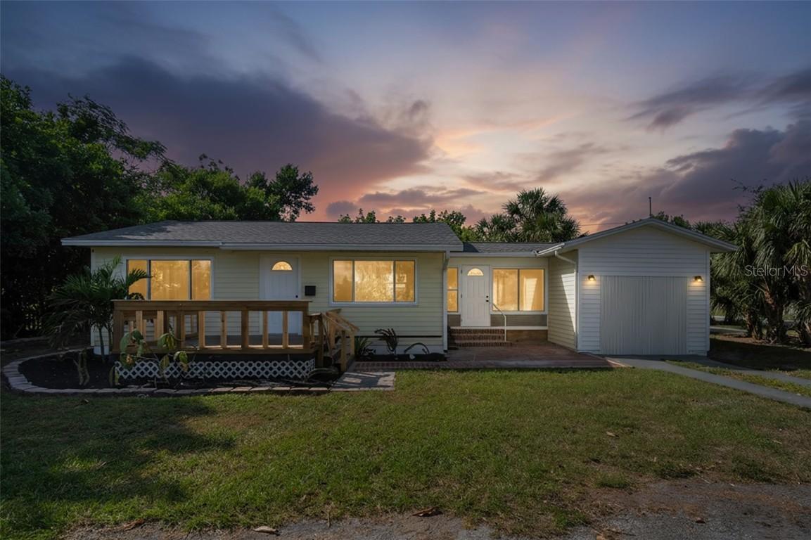 10460 54th Ave., St Petersburg, FL 33708