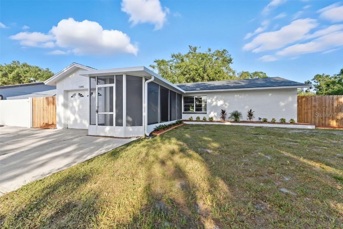 13901 Pathfinder Dr., Tampa, FL 33625