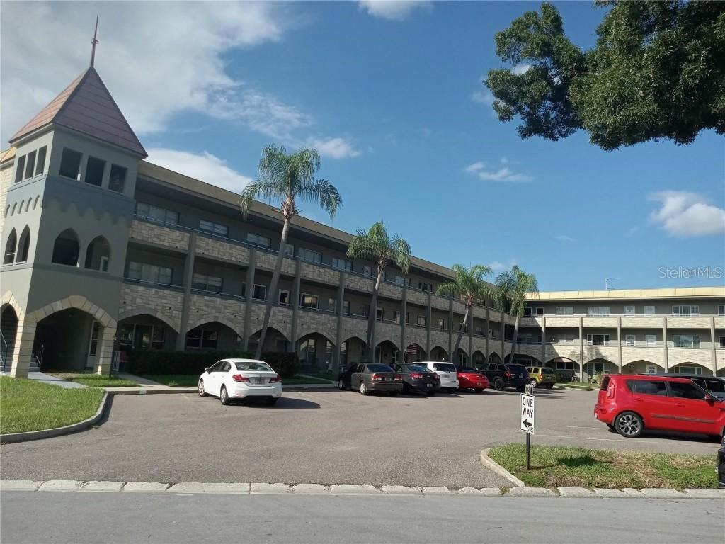 2462 Brazilia Dr. #64, Clearwater, FL 33763