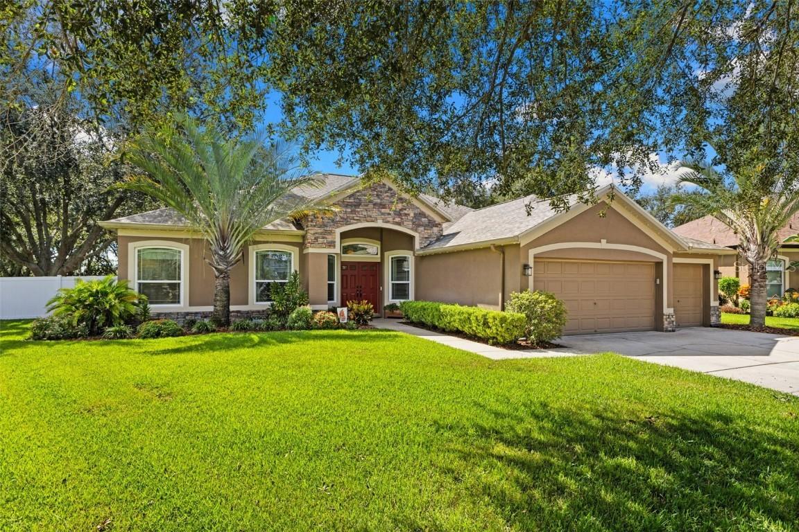 2731 Durant Trails Blvd., Dover, FL 33527