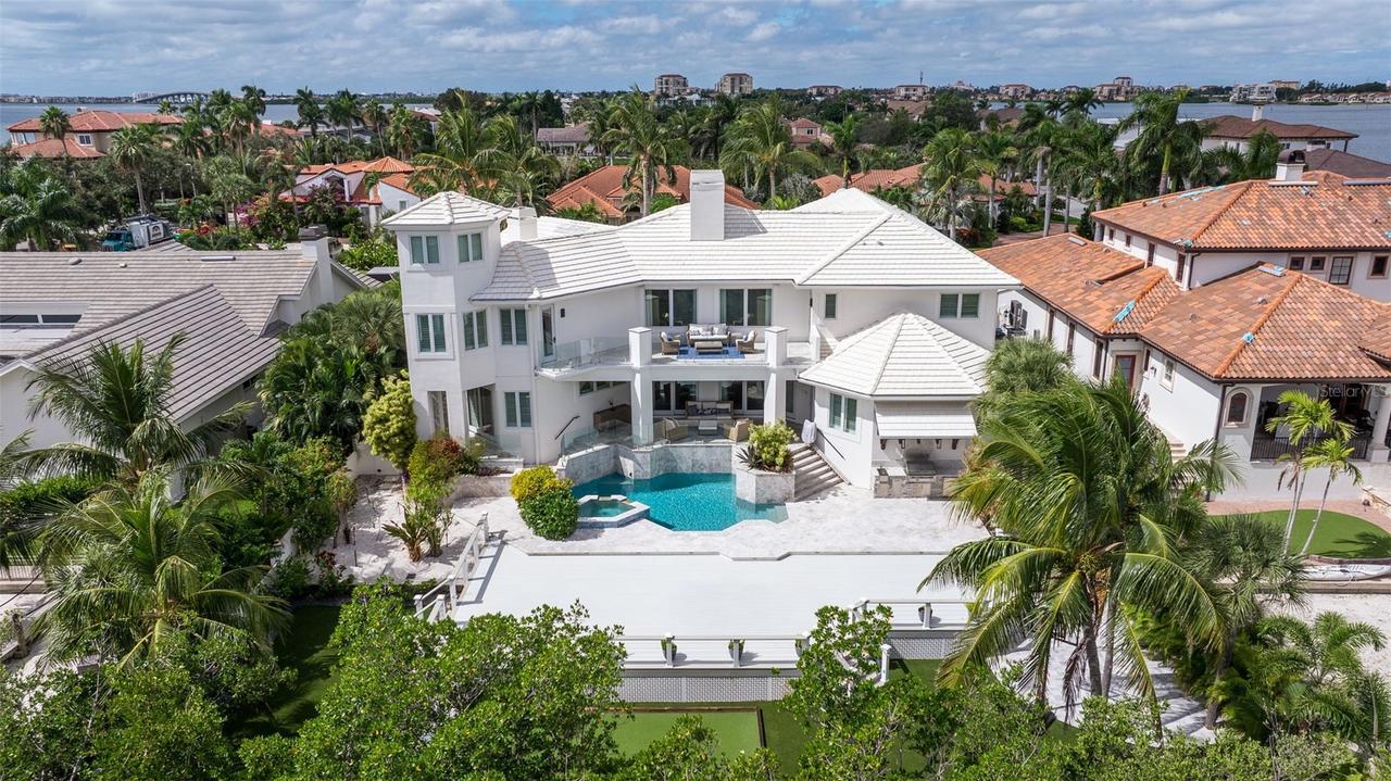 6152 52nd St., St Petersburg, FL 33715