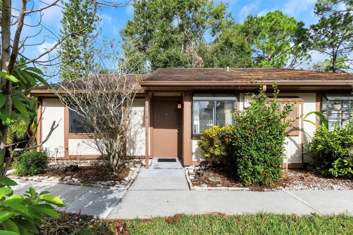 118 Edgewood Ct., Oldsmar, FL 34677