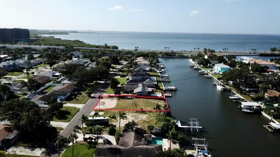3922 W Eden Roc Cir., Tampa, FL 33634