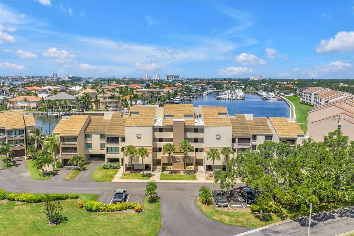 2775 Kipps Colony Dr. #204, St Petersburg, FL 33707