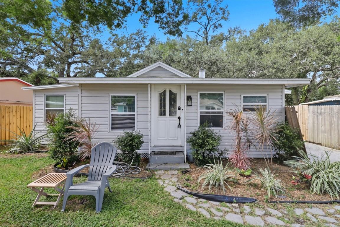 1518 Scranton Ave., Clearwater, FL 33756