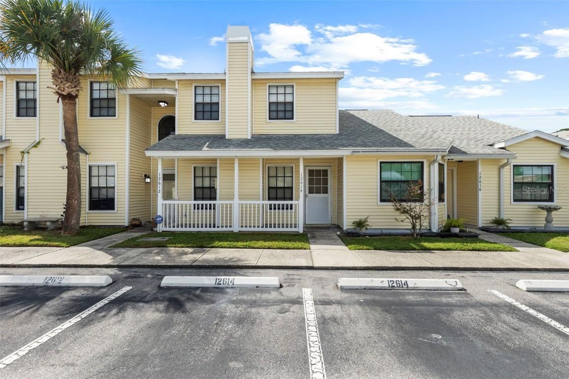 12614 Castle Hill Dr., Tampa, FL 33624
