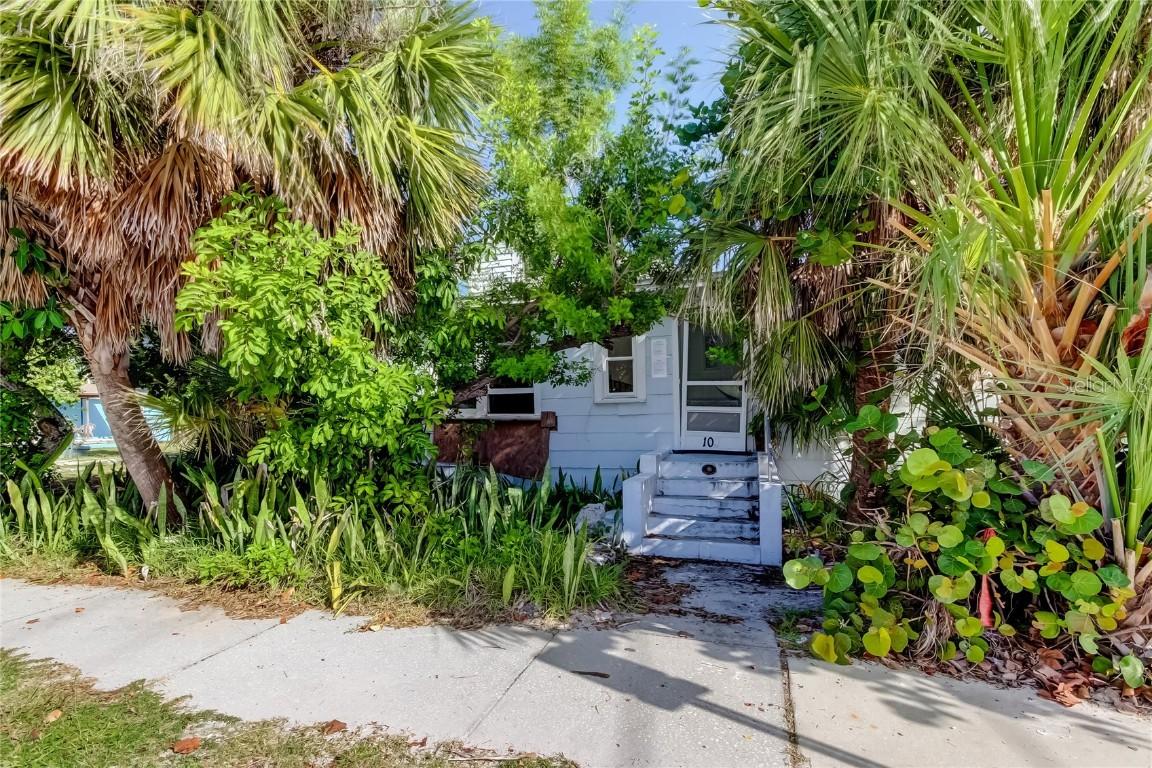 103 & 105 1st Ave., St Pete Beach, FL 33706