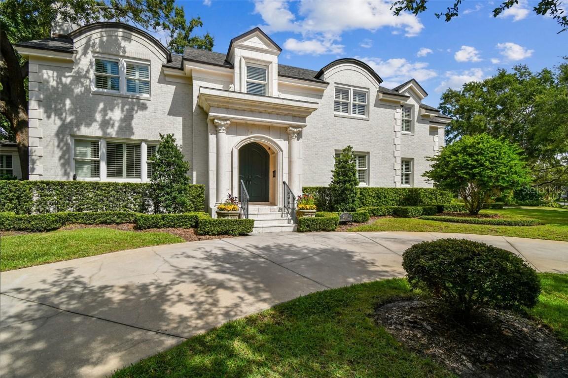 2807 W Parkland Blvd., Tampa, FL 33609