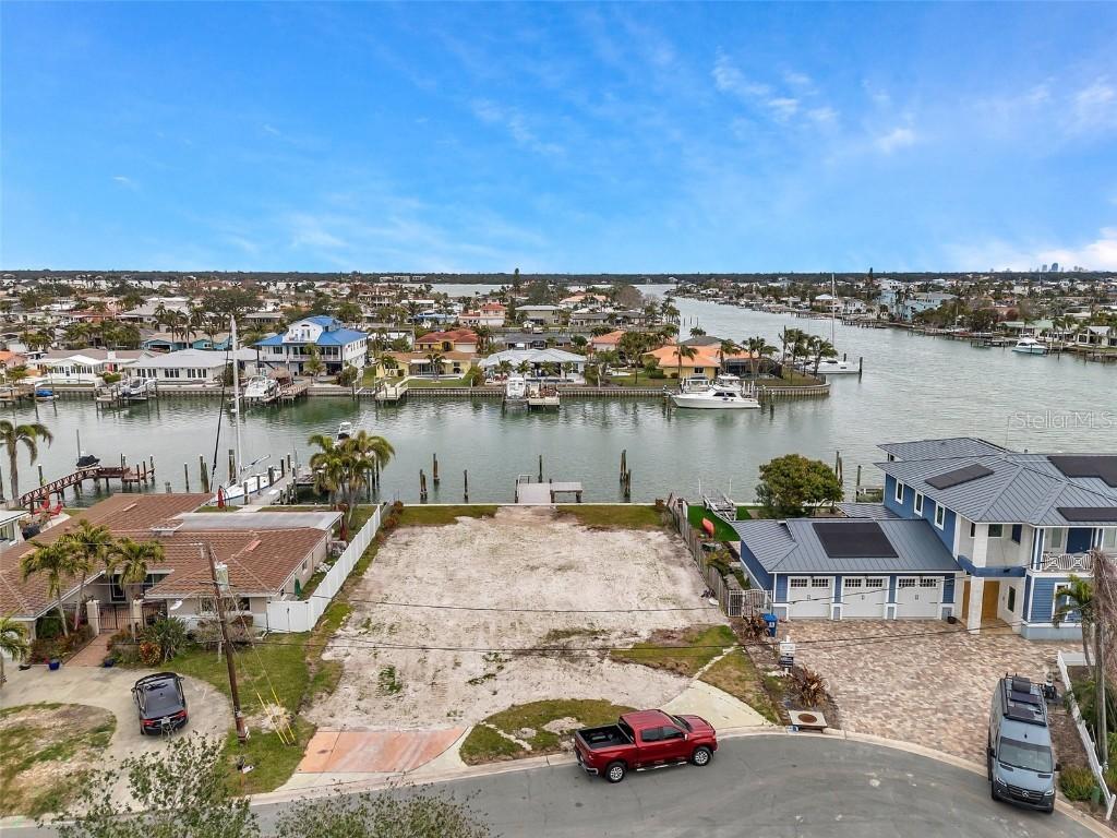 11655 4th St., Treasure Island, FL 33706