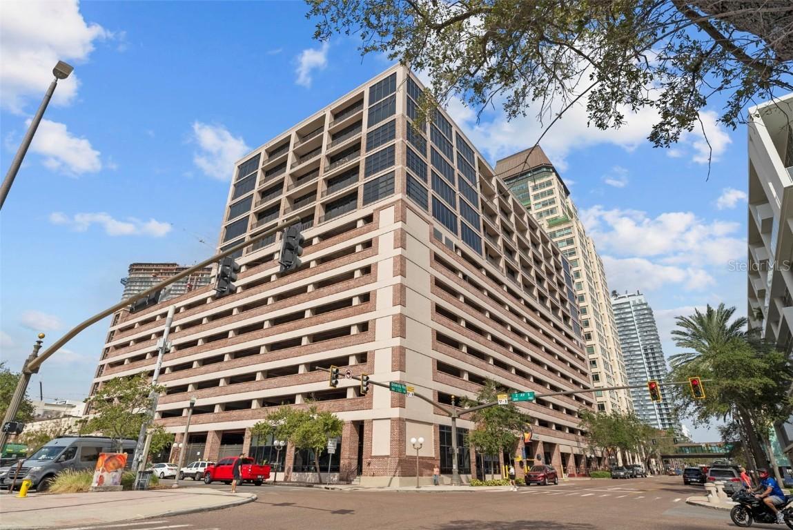 175 2nd St. #1108, St Petersburg, FL 33701