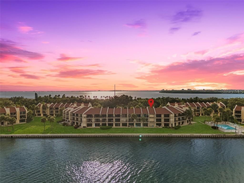 7520 Sunshine Skyway Ln. #210, St Petersburg, FL 33711