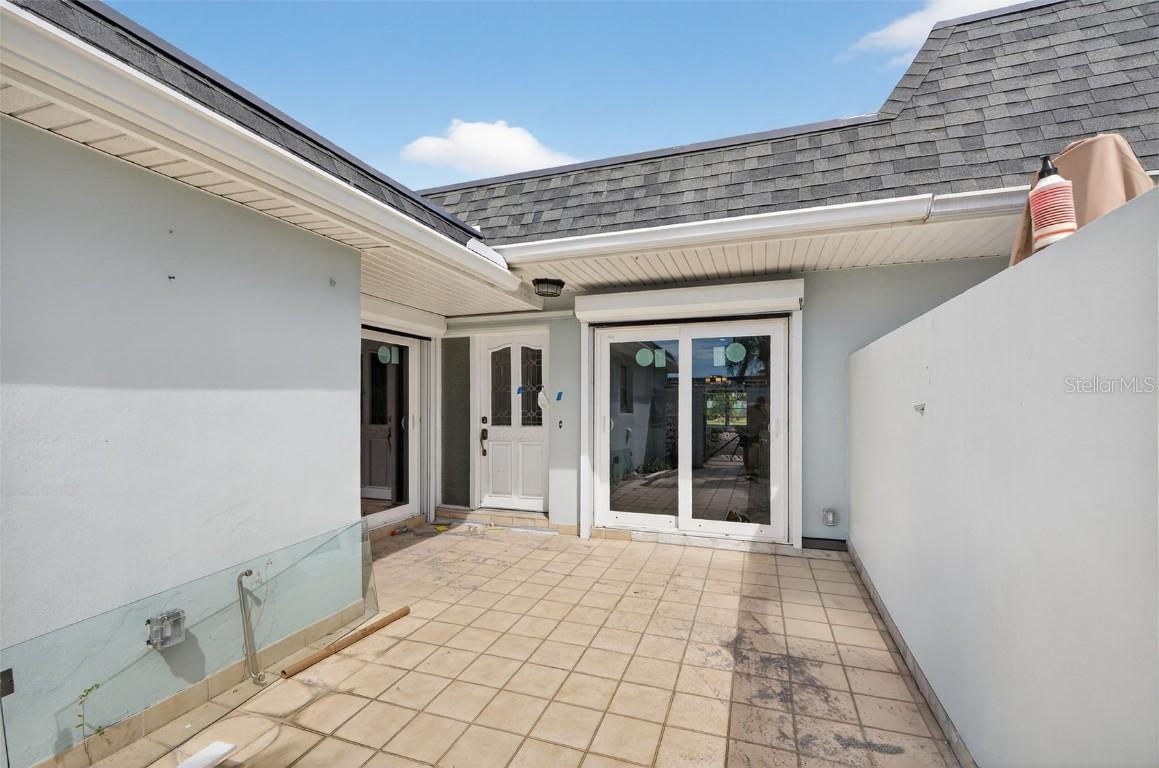 167 Boca Ciega Point Blvd., St Petersburg, FL 33708