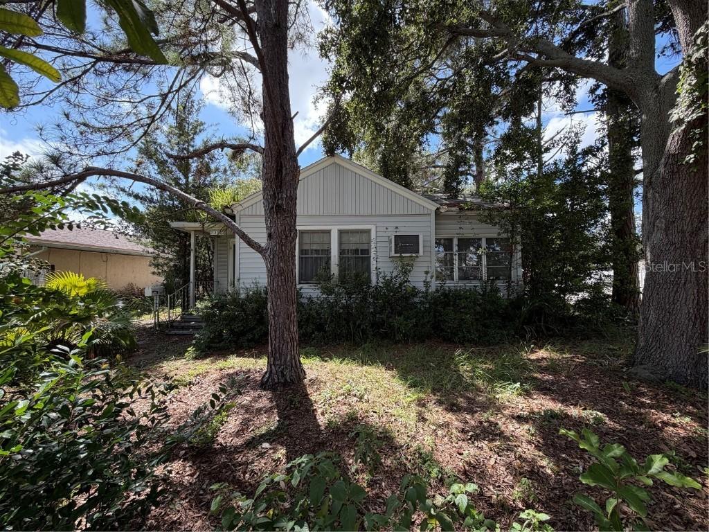 1354 35th Ave., St Petersburg, FL 33704