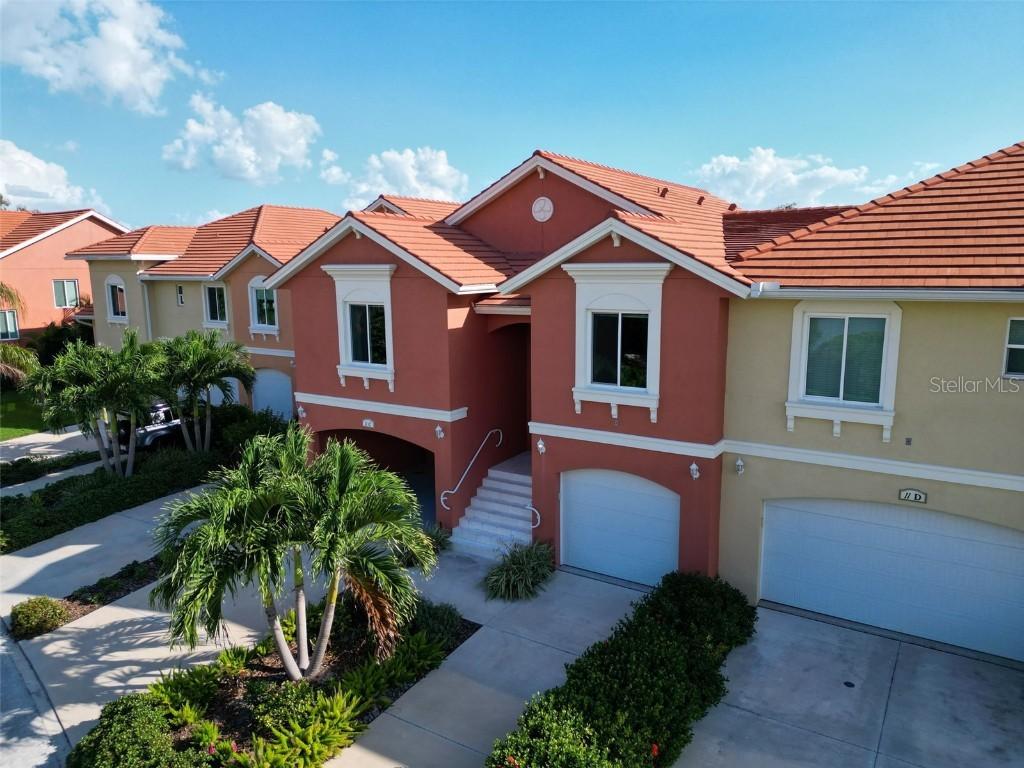 11 Franklin Ct. #C, St Petersburg, FL 33711