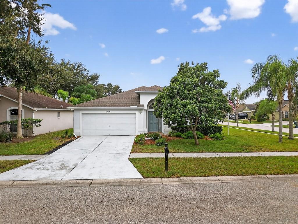2913 Butterfly Landing Dr., Land O Lakes, FL 34638
