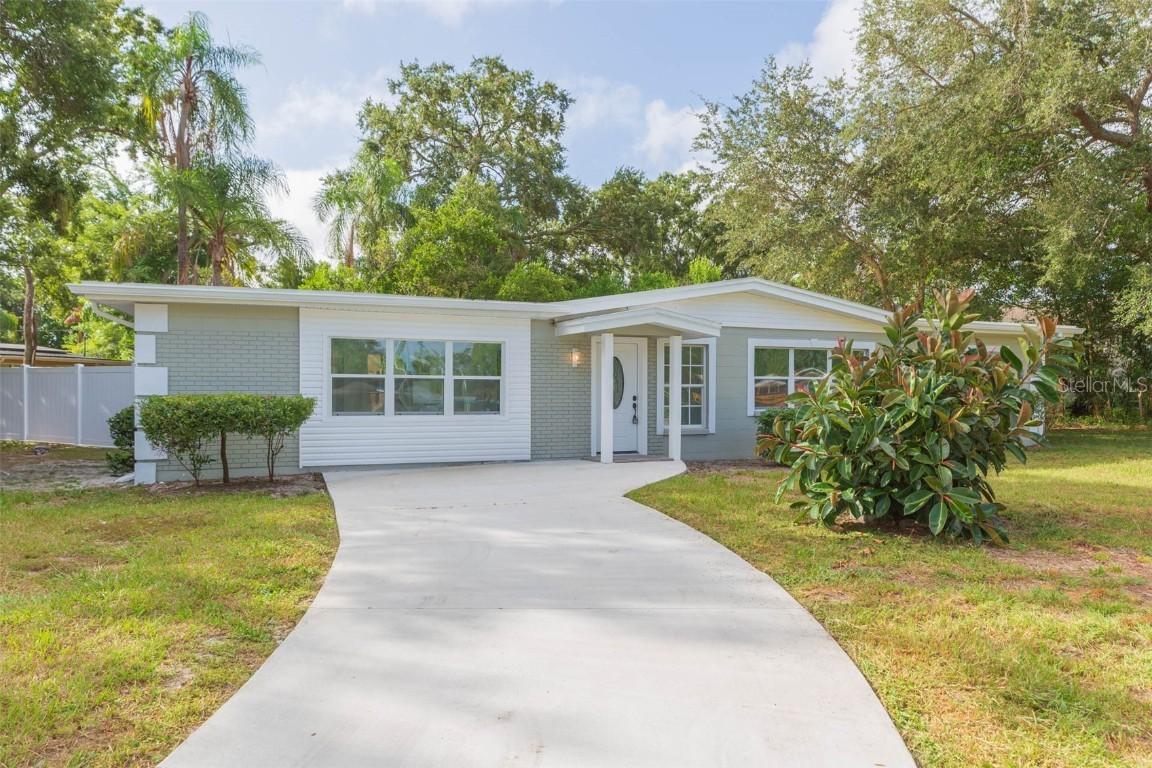 4507 Tarpon Dr., Tampa, FL 33617