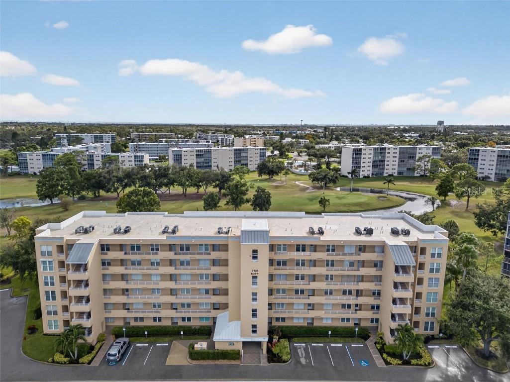3730 Pinebrook Cir. #408, Bradenton, FL 34209